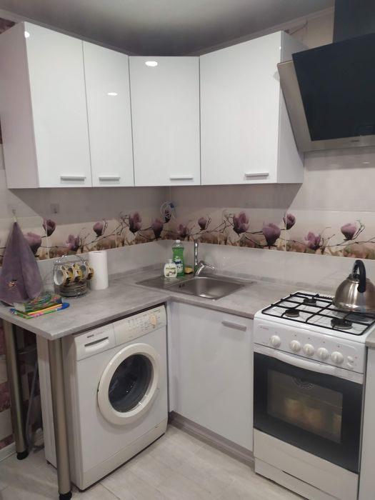 Продам 3-кімнатну квартиру у Шевченківському районі