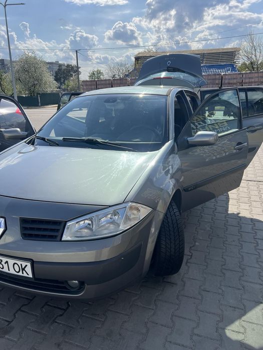 Продам Renault Megane  2003