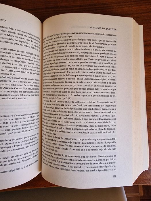 As Etapas do Pensamento Sociológico