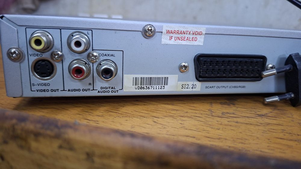 DVD-плеєр BBK DV313SI