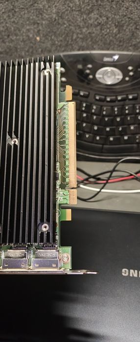 NVIDIA Quadro NVS 450