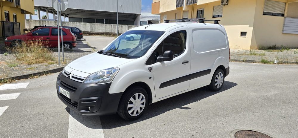 Citroen Berlingo 1.6 BlueHDi 100 Ano 2018 a diesel