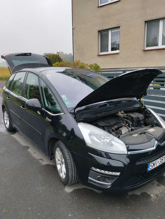 samochód osobowy Citroen Picasso C4