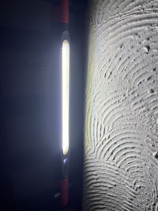 Magnetyczna lampa robocza