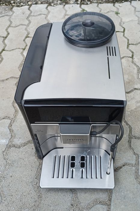 Кавомашина кавоварка Сіменс Siemens Germany EQ.6 plus S700 укр мова