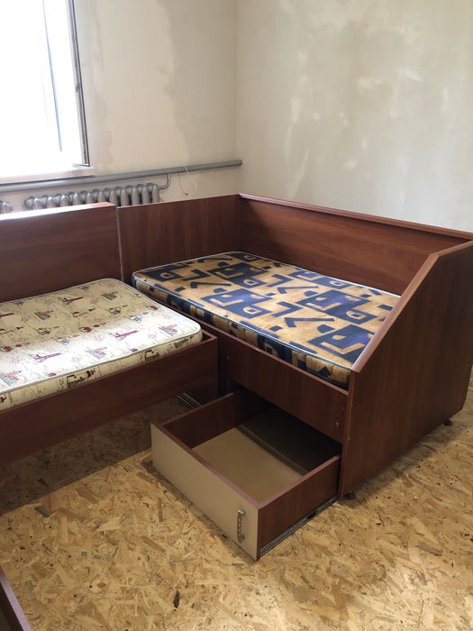Два ліжка  кровать односпальне кутове  для двох дітей