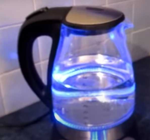 электро чайник  колба стекло  Raven  (Польша)