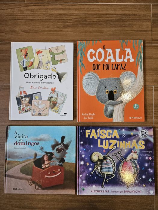 Livros infantis e juvenis variados