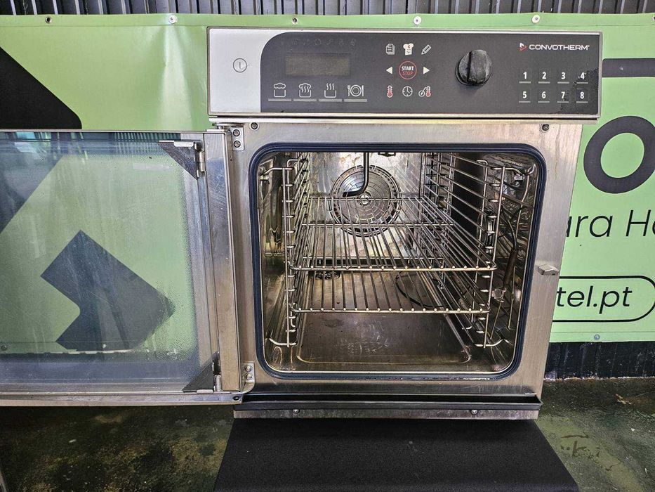 Forno convetor com auto-lavagem