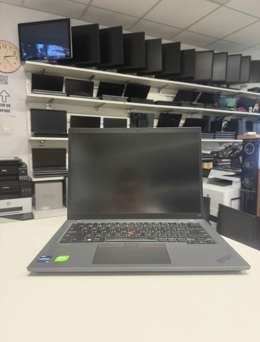 Lenovo Thinkpad t14 | 14" | TANIO