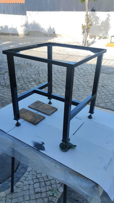 Vários  Aquários  50 ,, 60 ,, 90 ,