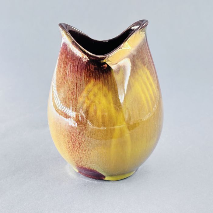 lata 50/60-te piękny designerski wazonik ceramiczny