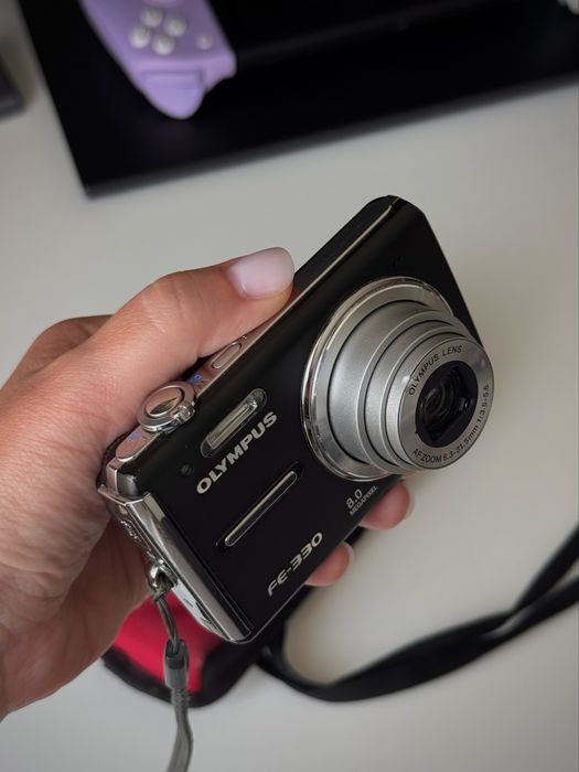 Цифровий фотоапарат Olympus FE-330 | 8MP | 5x Zoom | CCD | чохол + зарядка + карта памʼяті