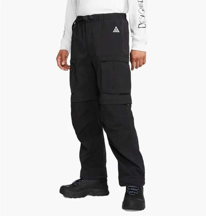 Штани Nike ACG Smith Summit Cargo Pants FN0428-010 S