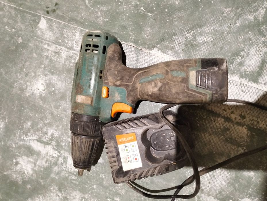 Електроинструмент на запчасти или восстановление