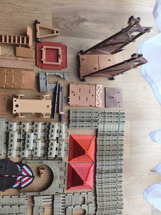 Zamek Playmobil, bardzo dużo elementów