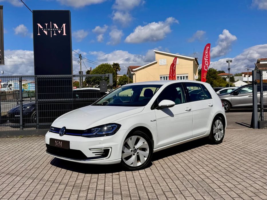 VW e-Golf Standard