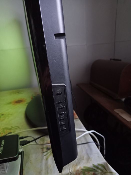 Телевизор Toshiba 40LV733G