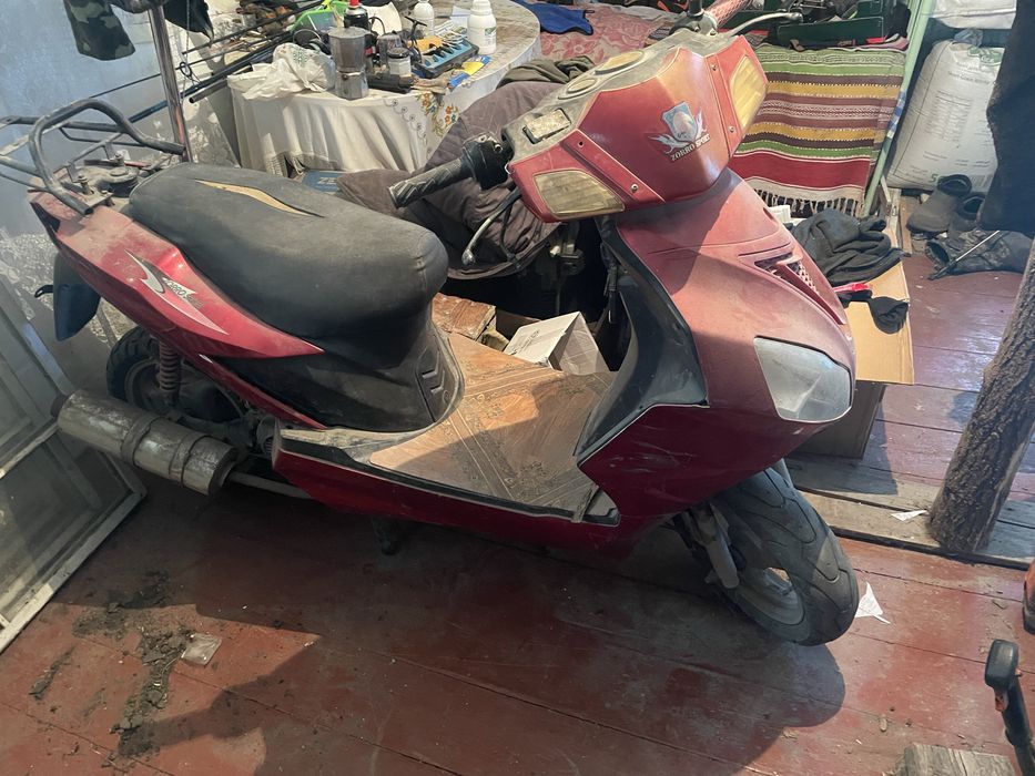 Продам скутер 125 кубіків не на ходу!!! Читайте опис