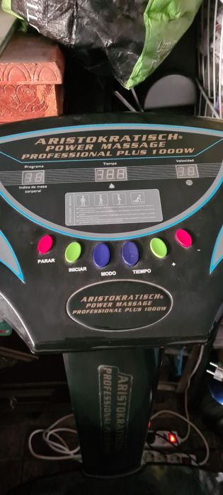 Vibrating Platform425382074668165121