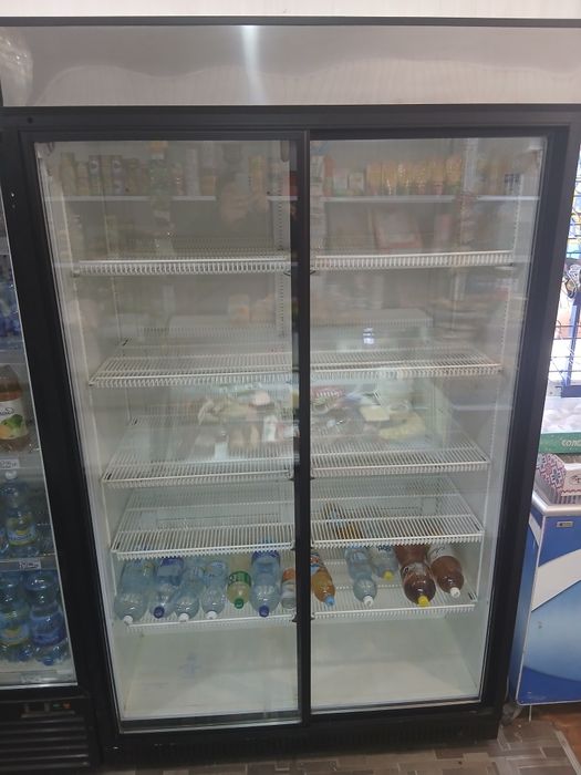 Холодильник   для магазина