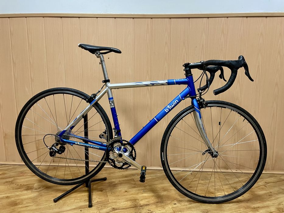 Bicicleta btwin de estrada