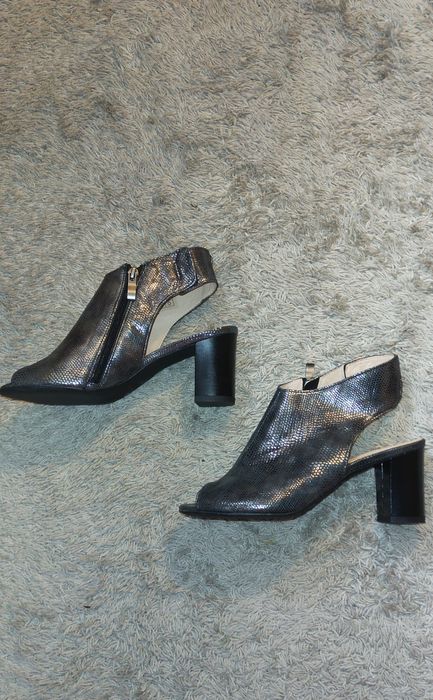 Przepiękne zjawiskowe sandały Eksbut,całkowicie skórzane, 36 r