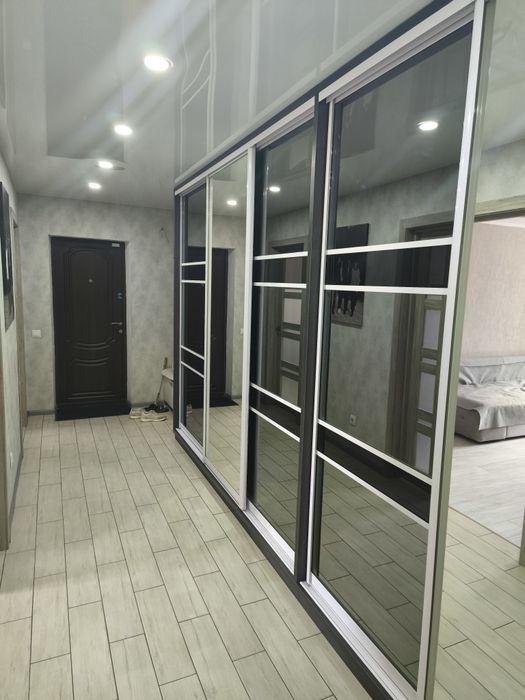 Продам 2 квартиру новострой. Пр-т Лушпы 5.