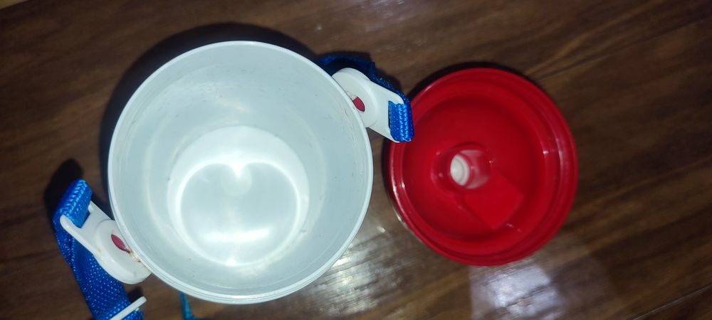 Nowy bidon Spiderman.