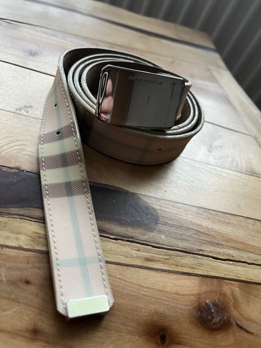 Pasek w krate Burberry