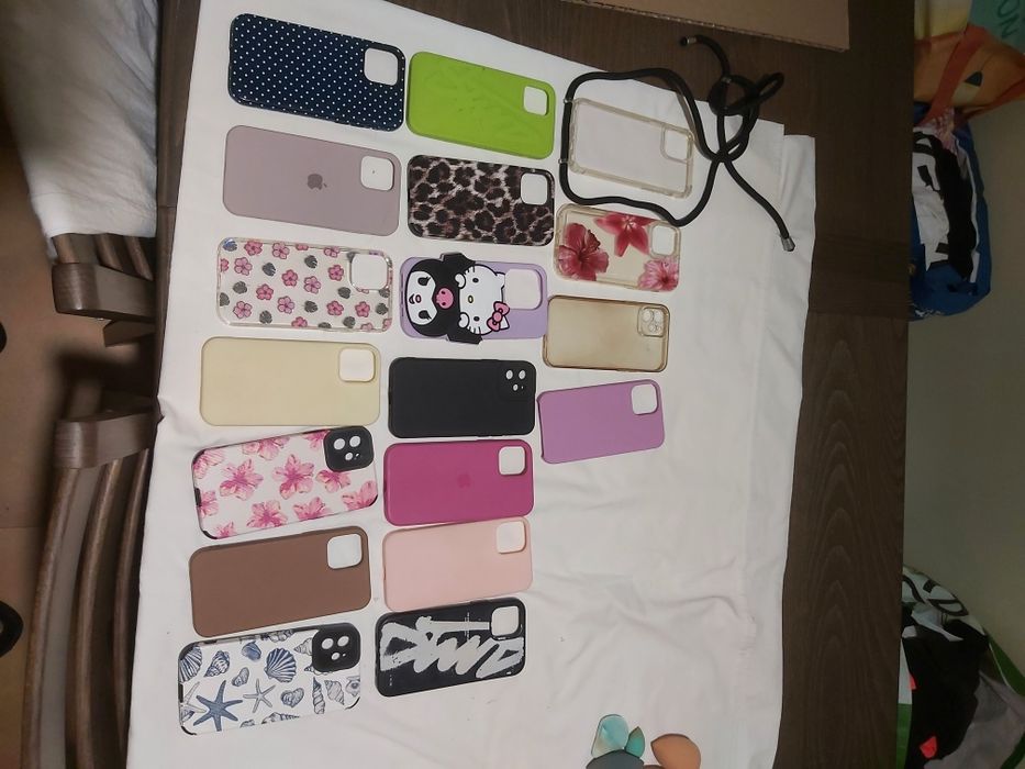 Capas iPhone 12...