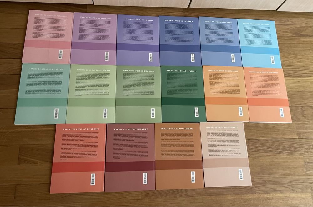 Coleção manual do estudante e Coleção Colliers Junior classics ingles