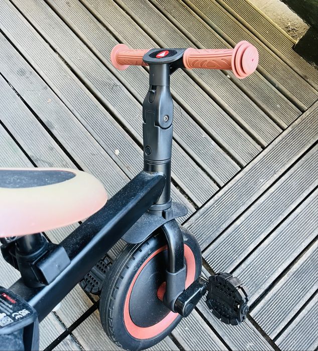 Bicicleta triciclo criança