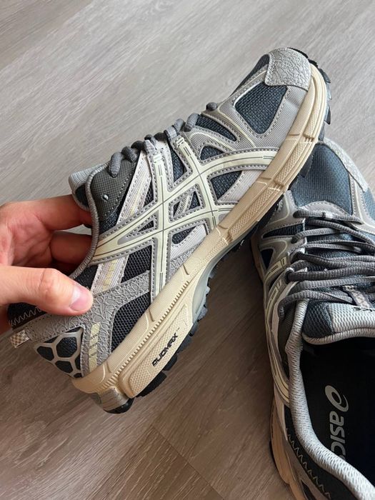 кроссовки Asics 42-43 Gel-Kahana 8 асикс оригинал