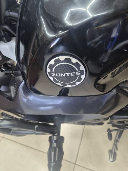 Mota Zontes 125cc bem Estimada.
