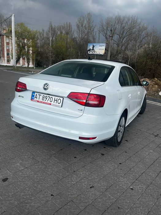 Volkswagen jetta 2015 рік