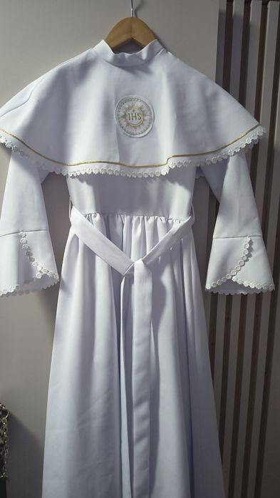 Alba komunijna 140/146 na szczupłą dziewczynke plus dodatki