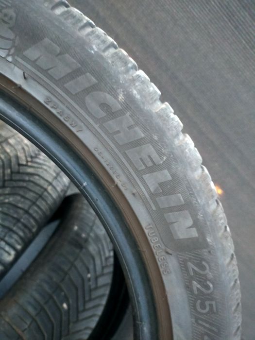 225/45R17 Michelin crossclimate całoroczne