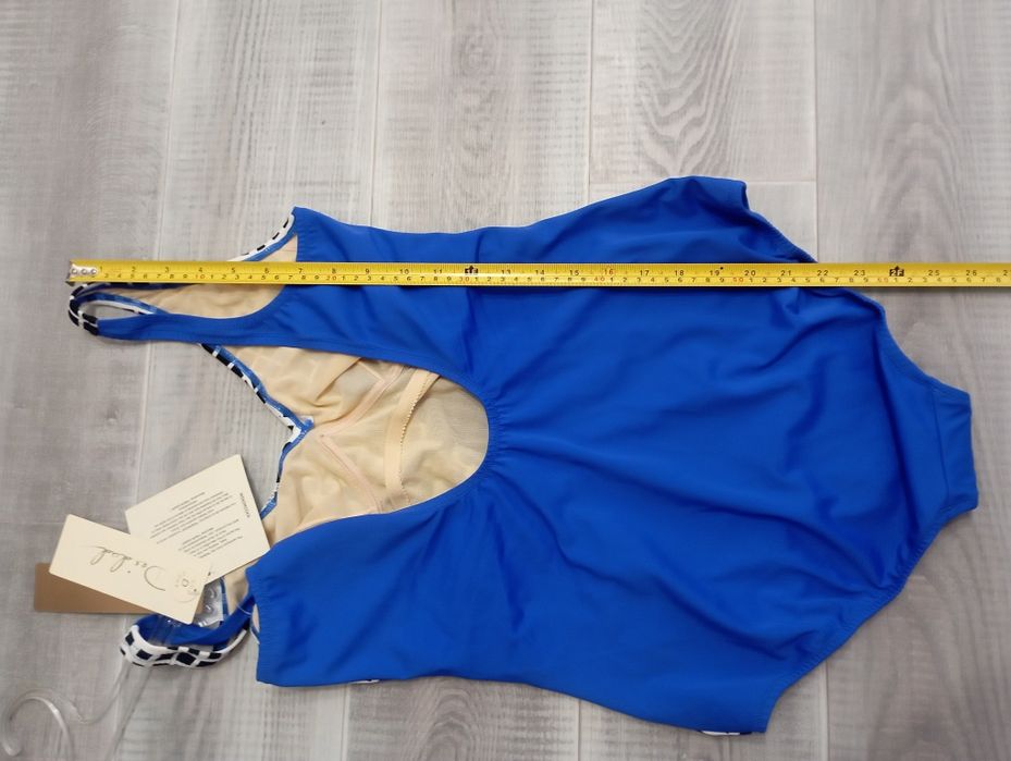 Новий суцільний купальник Deidad р. М