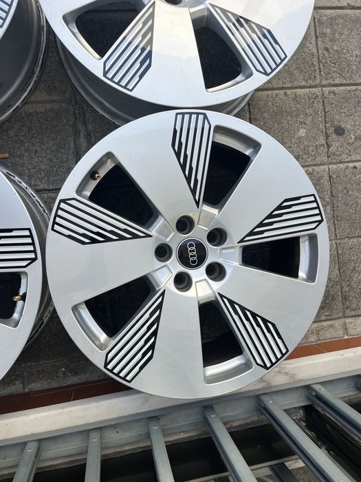Jantes 19” 5x112 Originais Audi Etron A4 A6
