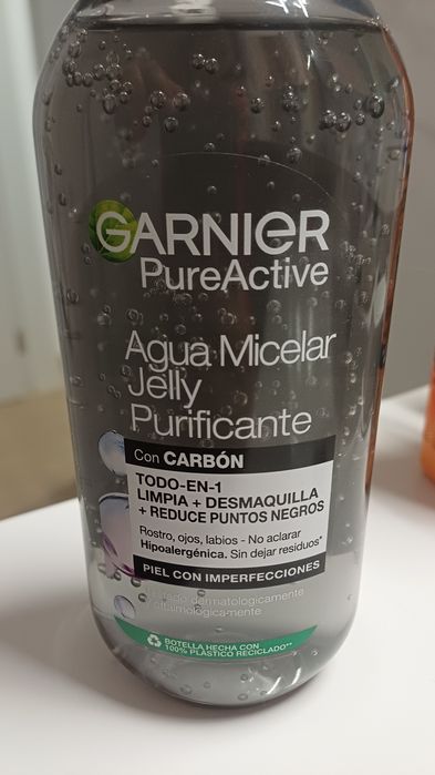 Garnier Água micelar jelly purificante pure active 400ml (NOVO)
400ml