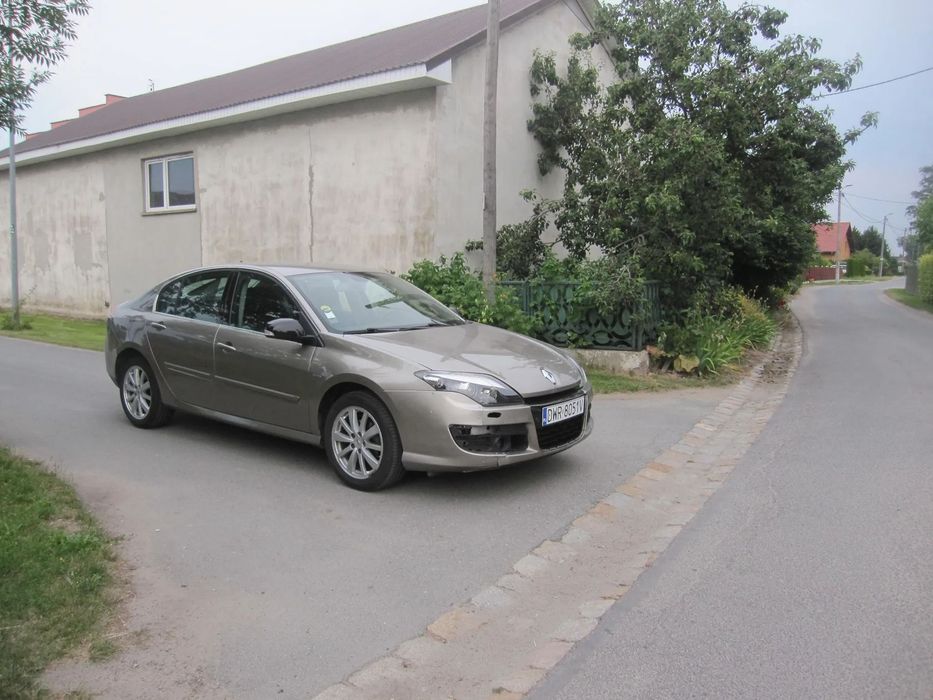 Renault Laguna 1.5 dci wersja bose polskie tablice  orginalny przebieg książka serw