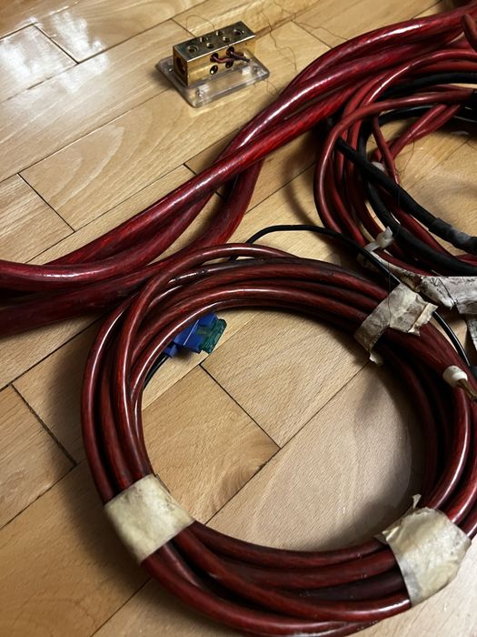 Grube kable do wzmacniacza car audio 4GA + bezpiecznik + rozdzielacz