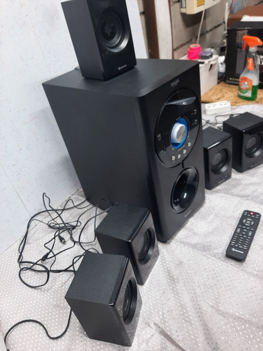 Домашний кинотеатр Auna Areal 652 5.1