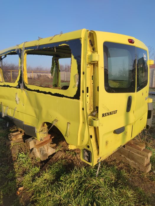 Четверть трафик, крыло, стекло