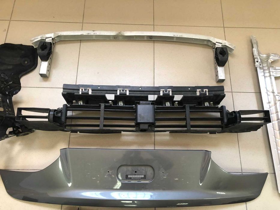 ручка багажника с подсветкой номеров bmw g11 G12 бмв 7 BMW 7 г11 12