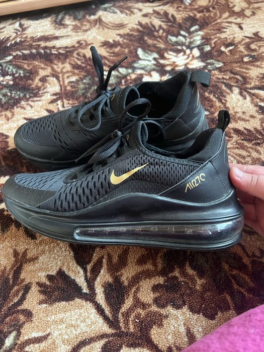Кросівки жіночі Nike air