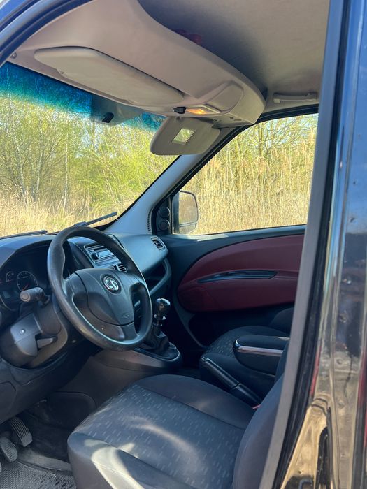 Opel kombo 2013 1.4 benzyna gaz klima