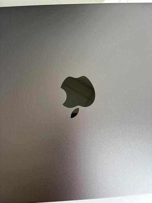 Apple MacBook AIR M2 13,6" 8GB/256GB Space Gray stan IGŁA polski