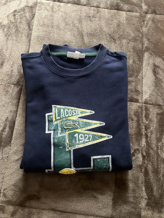 Camisola azul com logotipo da lacoste